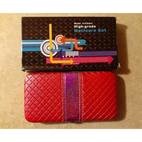 New 18pcs Manicure Set Pedicure Nail Clippers Set Travel Hygiene Kit - Picture 3 of 3